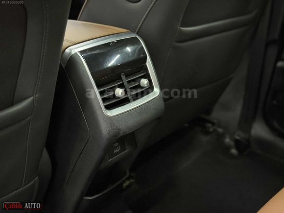 ÇİFTLİK AUTO'DAN SERVİS BAKIMLI KUSURSUZ 36.000 KM