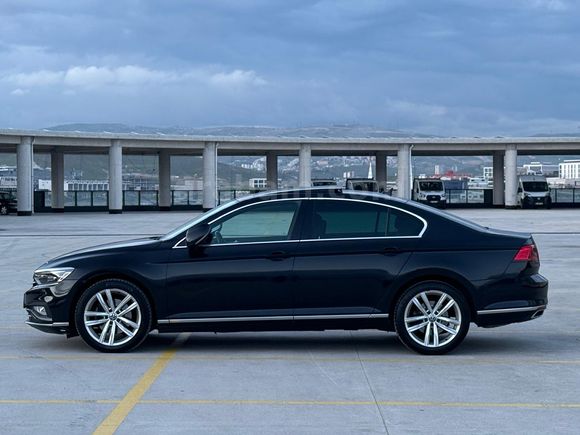 ESSU GARAGE DEN 2022 VW PASSAT 1.5 TSİ ELAGANCE