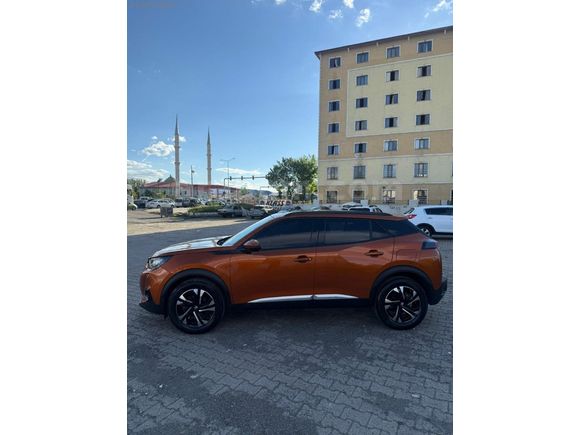 EFEM MOTORS 37.000 KM HATASIZ AYARINDA 1.2 ALLURE TURUNCU