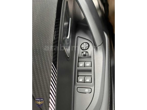 ERÇAL:2025 P.2008 ALLURE C.TAVAN BOYASIZ 9.000km+K/K TAKSİT