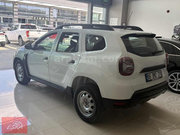 2023-DUSTER 1.5 DCİ-4X4-YENİ KASA-SERVİS BAKIMLI-ORJİNAL-İLK EL.