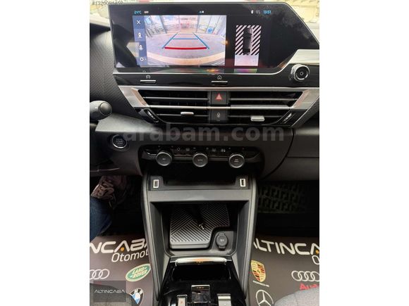 ALTINCABA'DAN 2024 CİTROEN C4 X 1.2 PURETECH SHİNE 6.500KM