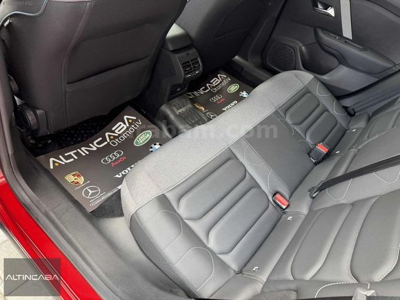 ALTINCABA'DAN 2024 CİTROEN C4 X 1.2 PURETECH SHİNE 6.500KM