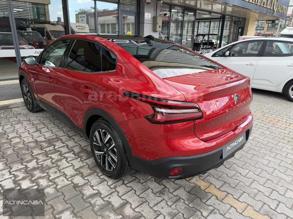 ALTINCABA'DAN 2024 CİTROEN C4 X 1.2 PURETECH SHİNE 6.500KM