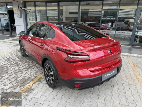 ALTINCABA'DAN 2024 CİTROEN C4 X 1.2 PURETECH SHİNE 6.500KM