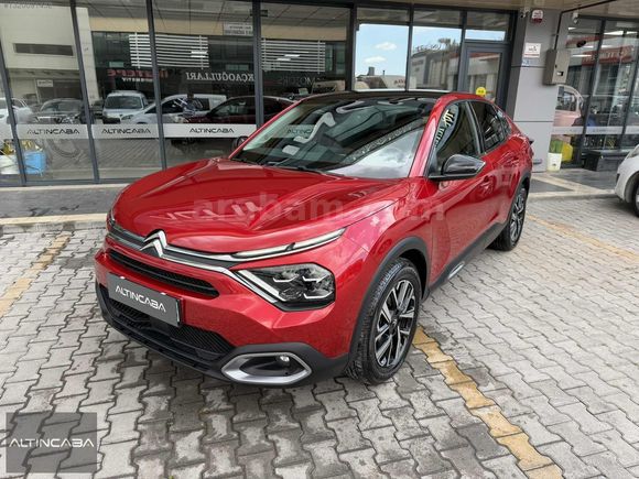 ALTINCABA'DAN 2024 CİTROEN C4 X 1.2 PURETECH SHİNE 6.500KM