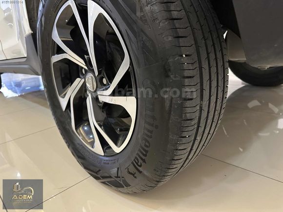 2023 HATASIZ BOYASIZ TRAMERSİZ 88.000 KM EKSTRALI ÇELİK JANT