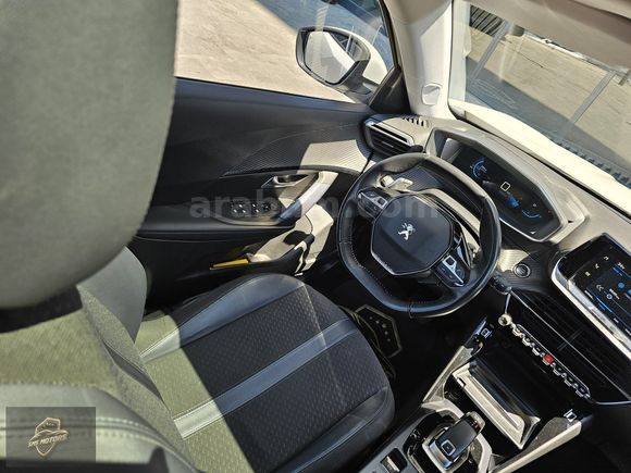 SMS MOTORS 2020 PEUGEOT 2008 1.5BLUEHDI ALLURE+CAMTAVAN+GERİGÖRŞ