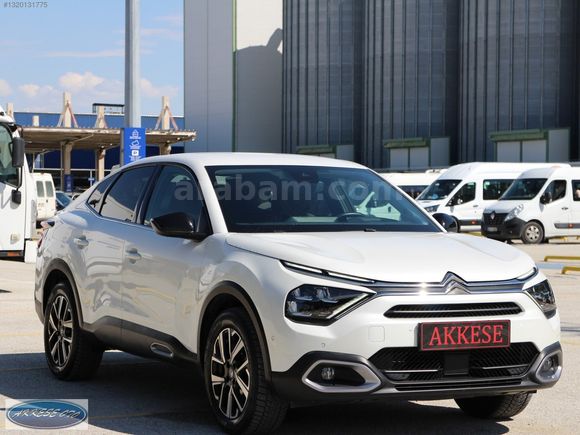 2024 C4X 1.2 SHİNE OTOMATİK 130BG HAYALET-KAMERA-HEAD UP-BEYAZ