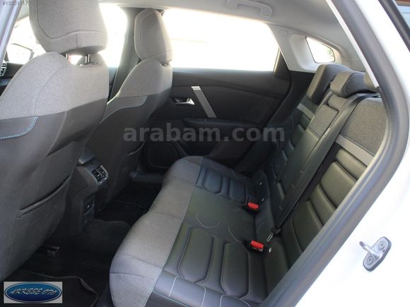 2024 C4X 1.2 SHİNE OTOMATİK 130BG HAYALET-KAMERA-HEAD UP-BEYAZ