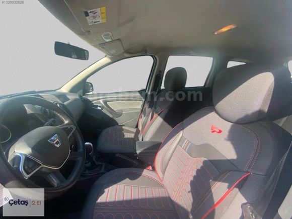 ÇETAŞ RENAULT MAHMUTBEYDEN 2017 DUSTER 1.5 dCİ EDC LAUREATE 4x2