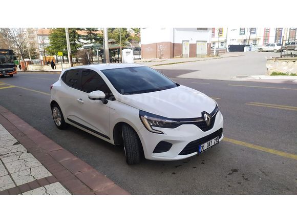 Sahibinden Renault Clio 1.0 TCe Joy 2022 Model