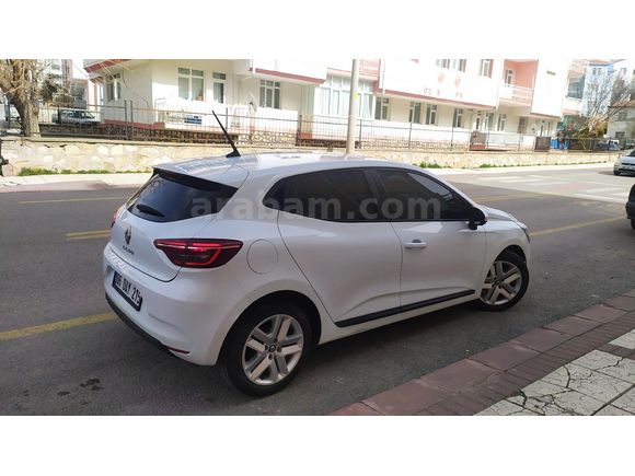 Sahibinden Renault Clio 1.0 TCe Joy 2022 Model