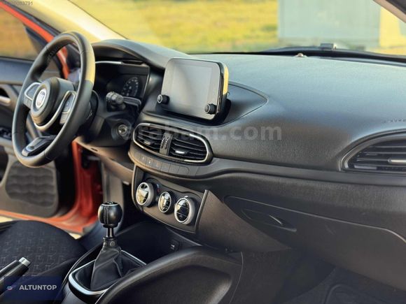 2021 EGEA CROSS URBAN HATASIZ BOYASIZ 53binkm SERVİS BAKIMLI