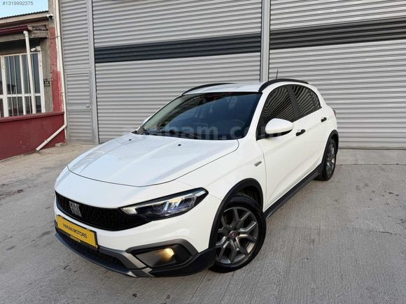 HAKAN MOTORS-2022 EGEA CROSS URBAN HATASIZ 48.000 KM