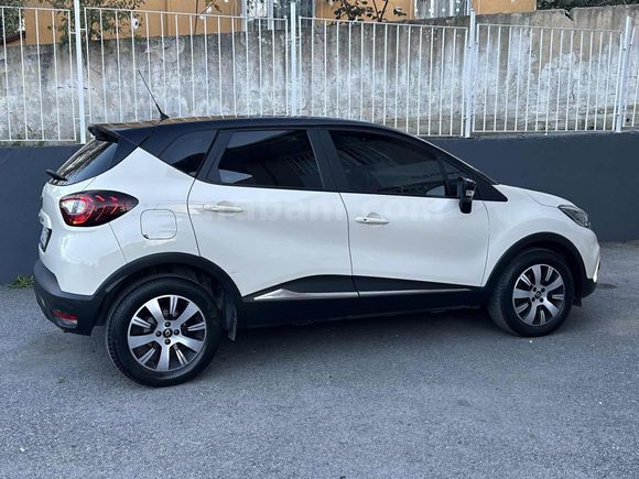 2019 ÇIKIŞLI CAPTUR 1.5 TOUCH OTOMATİK DİZEL HATASIZ BOYASIZ
