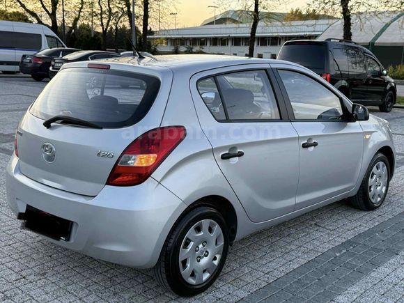 Sahibinden Hyundai i20 Troy 1.2 Mode 2012 Model 