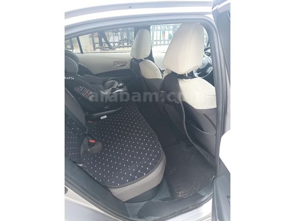 1.8 hbyrid otomatik