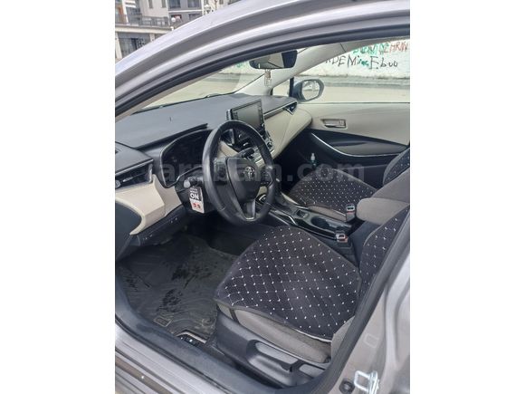 1.8 hbyrid otomatik