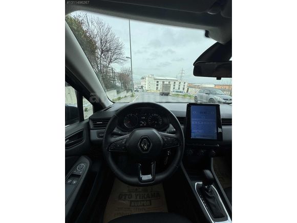 YILMAZLAR AUTO CARS DAN HATASIZ 2022 MODEL CLİO 1.0 TCE