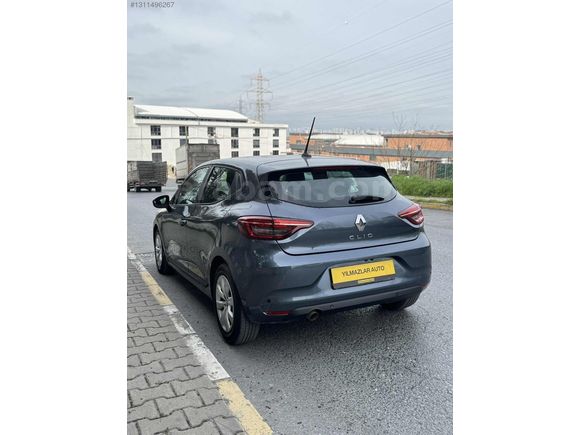 YILMAZLAR AUTO CARS DAN HATASIZ 2022 MODEL CLİO 1.0 TCE