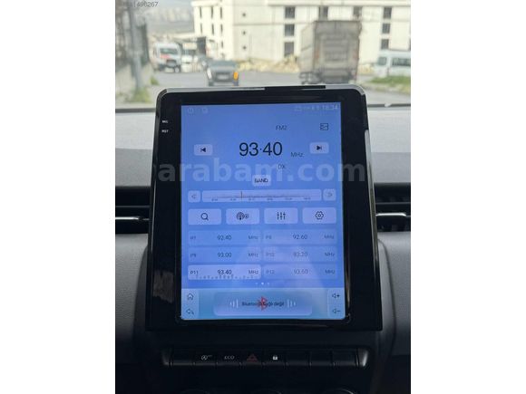 YILMAZLAR AUTO CARS DAN HATASIZ 2022 MODEL CLİO 1.0 TCE
