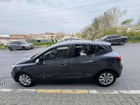 YILMAZLAR AUTO CARS DAN HATASIZ 2022 MODEL CLİO 1.0 TCE