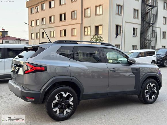 2025 RENAULT DUSTER 1.3 TCE EDC TECHNO %20 KDVLİ HATASIZ EN DOLU