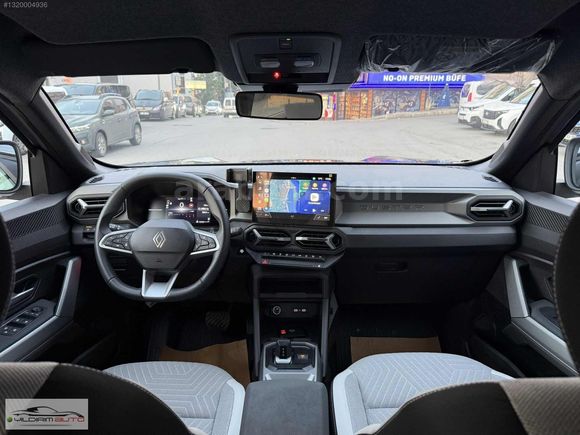 2025 RENAULT DUSTER 1.3 TCE EDC TECHNO %20 KDVLİ HATASIZ EN DOLU