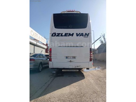 YILMAZLAR AUTO CARSDAN SATILIK 2012 MODEL TRAVEGO 15 SHD