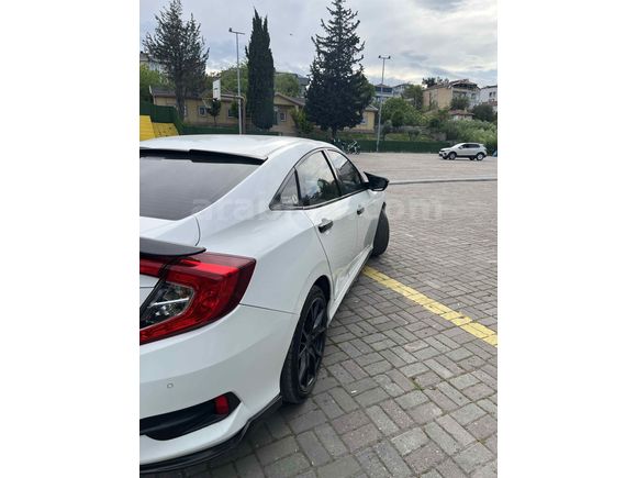 Sahibinden Honda Civic 1.6i VTEC Eco Elegance 2017 Model 