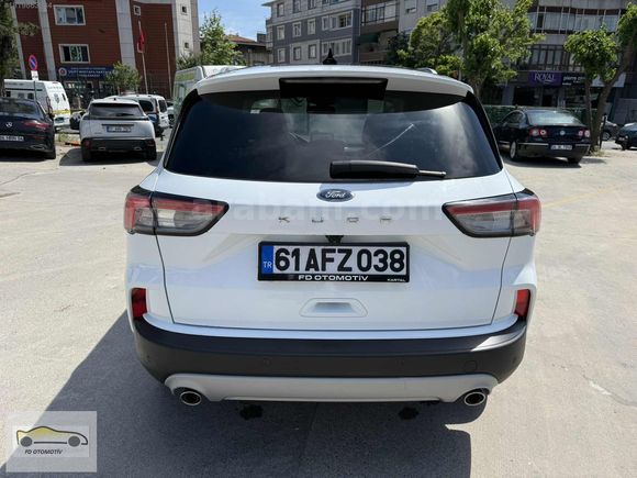 HATASIZ BOYASIZ DEĞİŞENSİZ HASAR KAYITSIZ CAM TAVAN+HEAD UP FULL