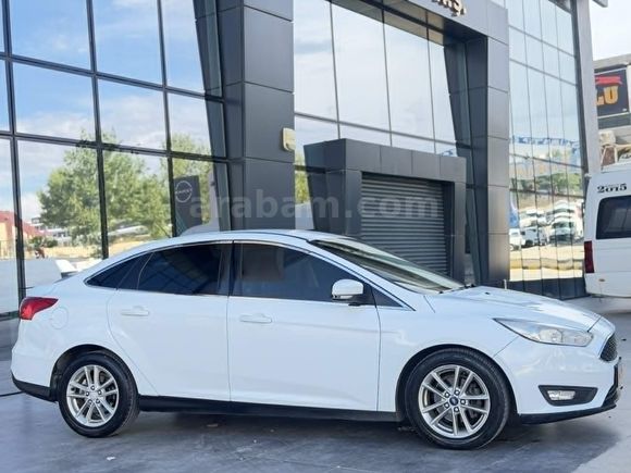 2015 FORD FOCUS 1.5 TDCİ TREND X POWERSHIFT MASRAFSIZ +