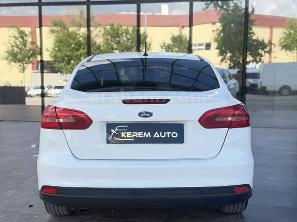 2015 FORD FOCUS 1.5 TDCİ TREND X POWERSHIFT MASRAFSIZ +