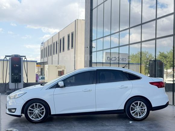 2015 FORD FOCUS 1.5 TDCİ TREND X POWERSHIFT MASRAFSIZ +