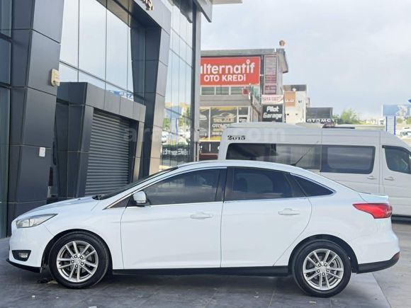 2015 FORD FOCUS 1.5 TDCİ TREND X POWERSHIFT MASRAFSIZ +