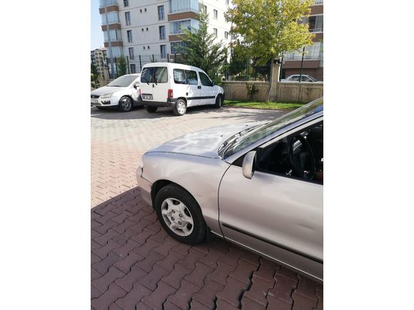 Sahibinden Hyundai Accent 1.5 GLS 1998 Model