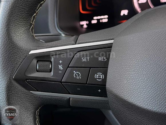 BOYASIZ 2024 + 18.000 KM + SERVİS BAKIMLI + 1.0 ECO TSI STYLE