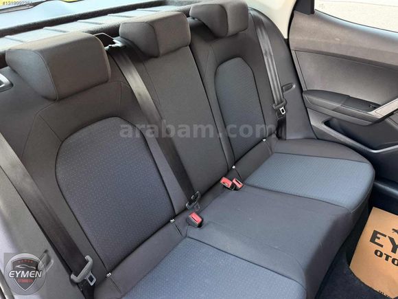 BOYASIZ 2024 + 18.000 KM + SERVİS BAKIMLI + 1.0 ECO TSI STYLE