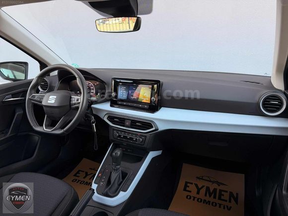BOYASIZ 2024 + 18.000 KM + SERVİS BAKIMLI + 1.0 ECO TSI STYLE