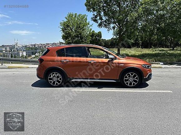 2021 EGEA CROSS 1.4 FİRE LOUNGE DÜŞÜK KM