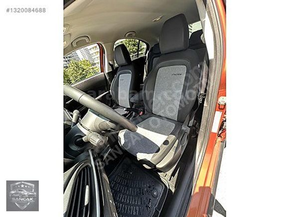2021 EGEA CROSS 1.4 FİRE LOUNGE DÜŞÜK KM