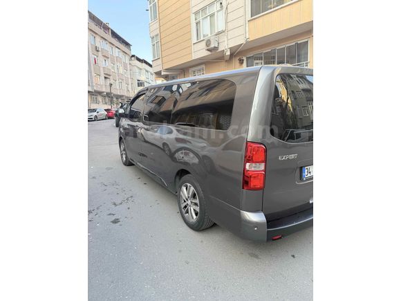 Sahibinden Peugeot Expert Traveller 2.0 BlueHDI 2019 Model VİP ARAÇ
