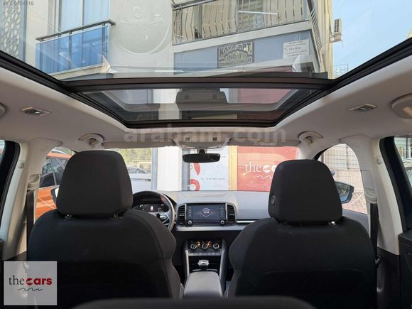 2023 BOYASIZ SKODA KAROQ 1.5 TSİ ELİTE CAM TAVAN 45 BİN KM DE