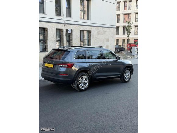 2021 SKODA KODİAQ 1.5 TSI PREMİUM BOYASIZ KREDİ KARTINA TAKSİT