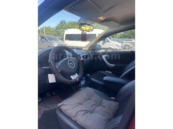 Sahibinden Dacia Sandero 1.6 Stepway 2012 Model 