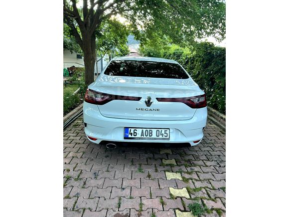 Sahibinden Renault Megane 1.5 Blue DCI Joy 2020 Model