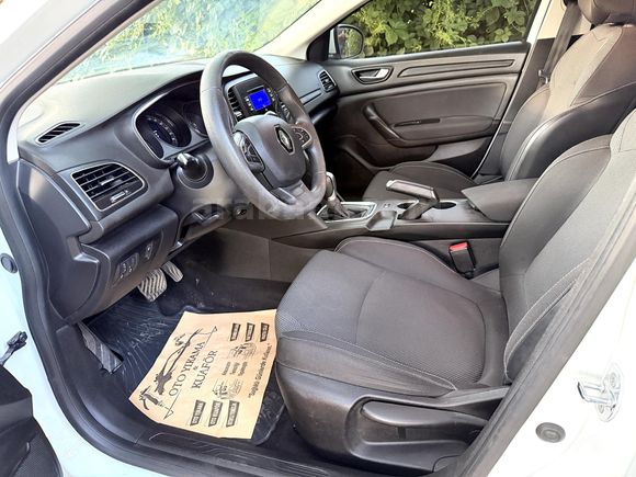 Sahibinden Renault Megane 1.5 Blue DCI Joy 2020 Model