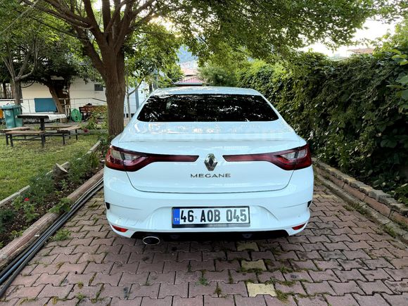 Sahibinden Renault Megane 1.5 Blue DCI Joy 2020 Model