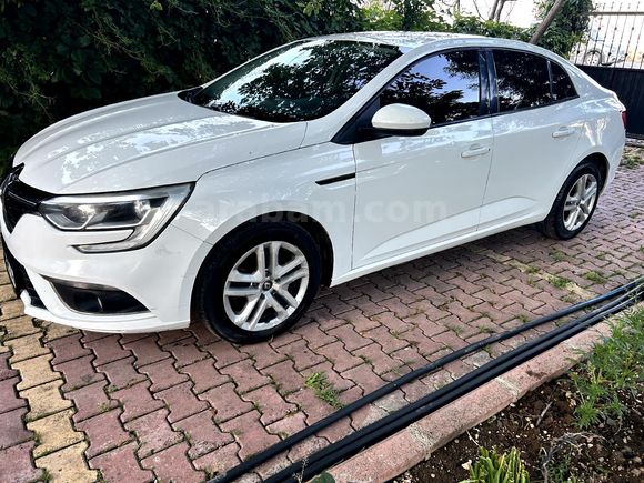 Sahibinden Renault Megane 1.5 Blue DCI Joy 2020 Model